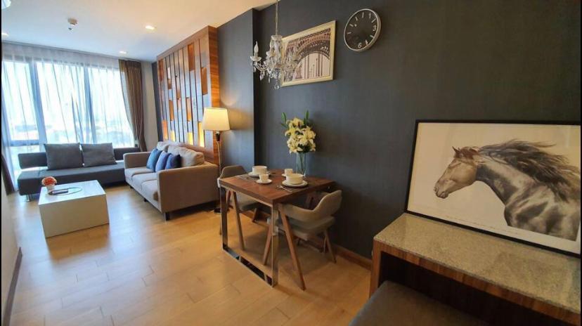 The Astra,city Center,best View,big Room,5mins,night Market Appartement