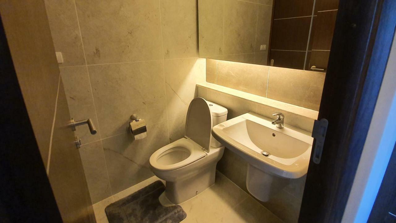 Appartement The Astra,city Center,best View,big Room,5mins,night Market